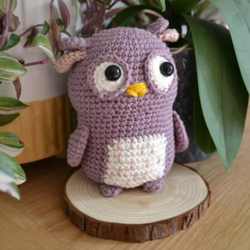 Little Smidge of Happiness Crochet Owl Decoration
