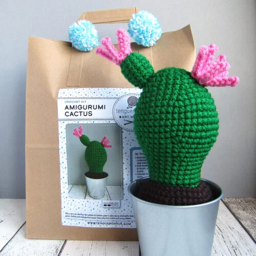 Crochet kit Cactus with pot