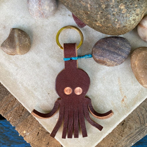 Leather keyring in the shape of an octopus