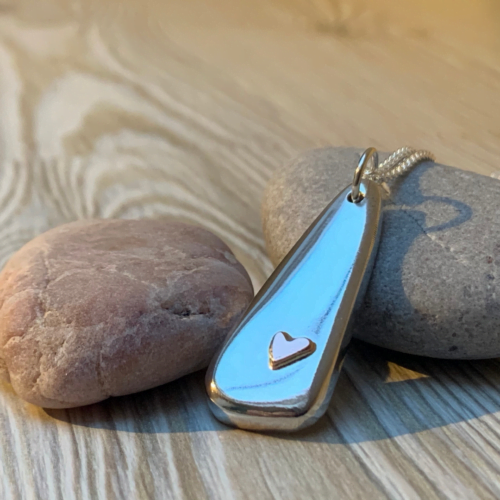 SilverandScribble, Long nugget pendant with copper heart