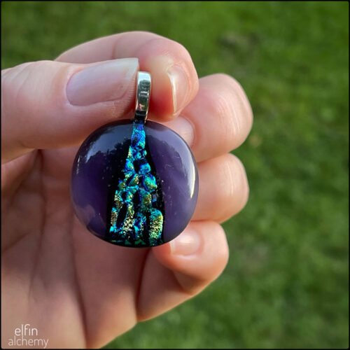 elfin alchemy zing sparkles glass pendant with peacock sparkles handcrafted in Lancashire